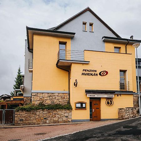 Penzion Hurikan 63 Havlíčkův Brod Exteriér fotografie
