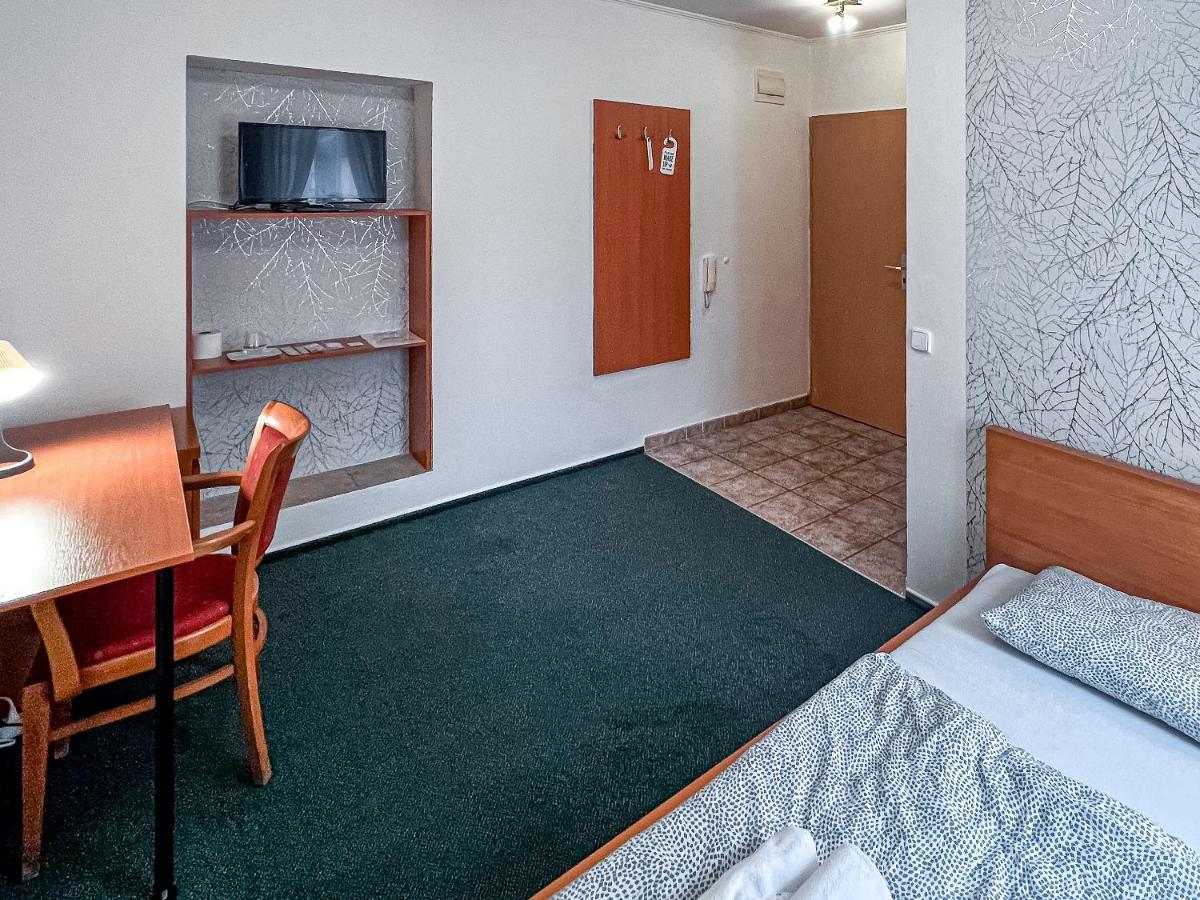 Penzion Hurikan 63 Havlíčkův Brod Exteriér fotografie