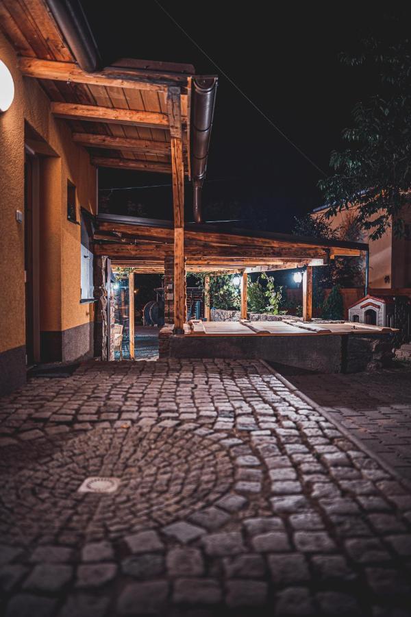 Penzion Hurikan 63 Havlíčkův Brod Exteriér fotografie