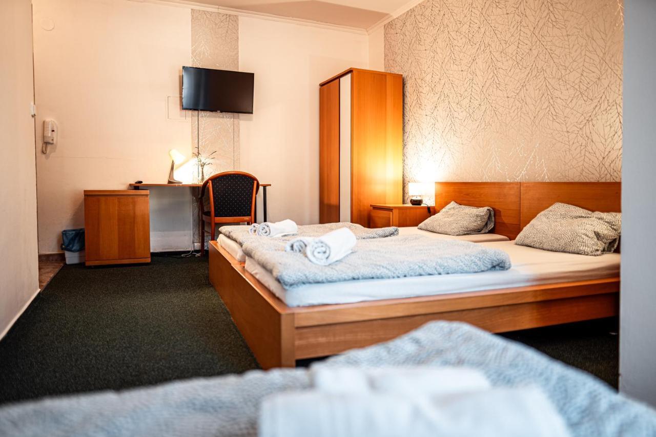 Penzion Hurikan 63 Havlíčkův Brod Exteriér fotografie
